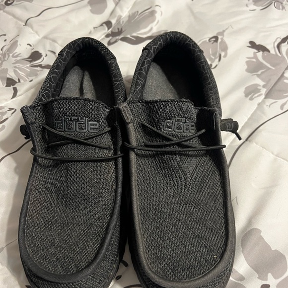 Pair of hey dudes all black - Picture 1 of 3